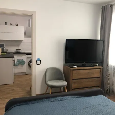 Sun City Centre Apartment