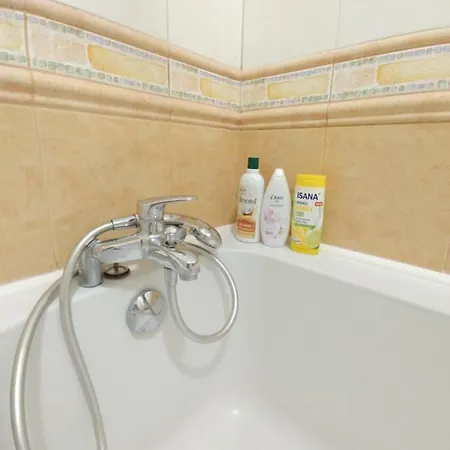 Sun City Centre Apartment